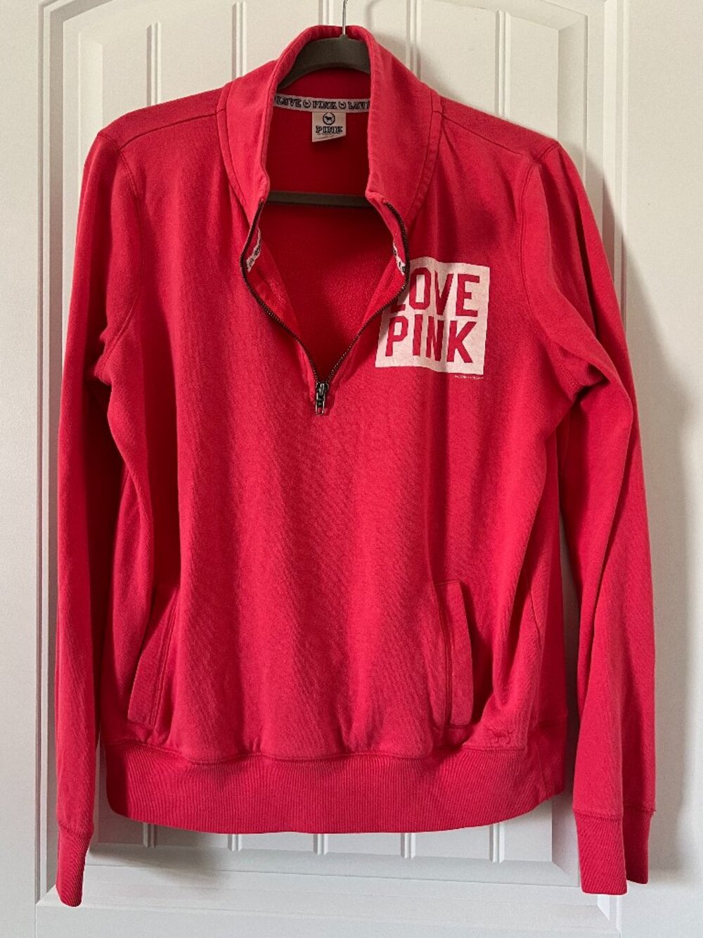 PINK Victoria's Secret Womens M Coral Quarter Zip Fleece Sweatshirt Love Pink